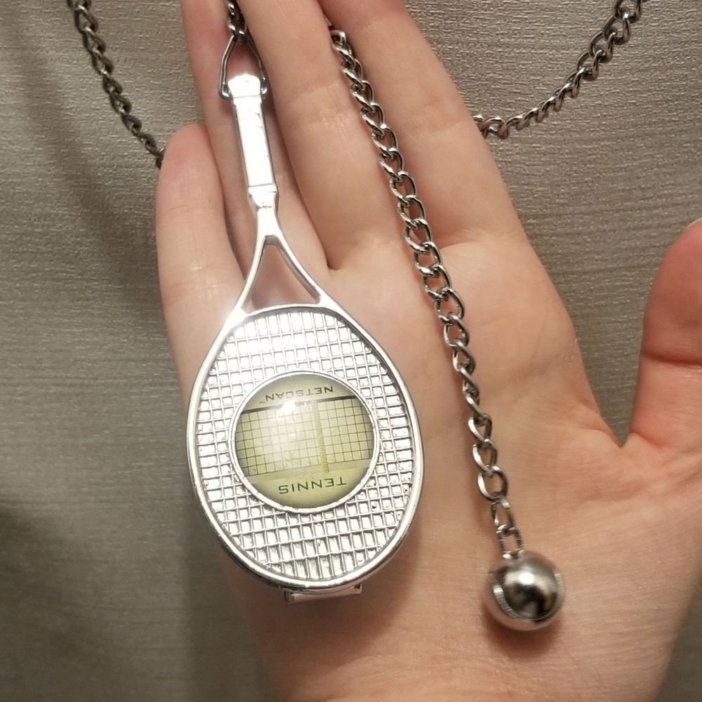 Cute EUC tennis themed silvertone belt - Picture 3 of 6